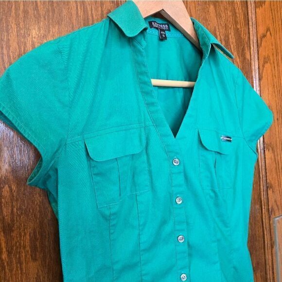 Express Essential Stretch Short Sleeve Button Down Fitted Shirt XSMALL - Picture 4 of 13